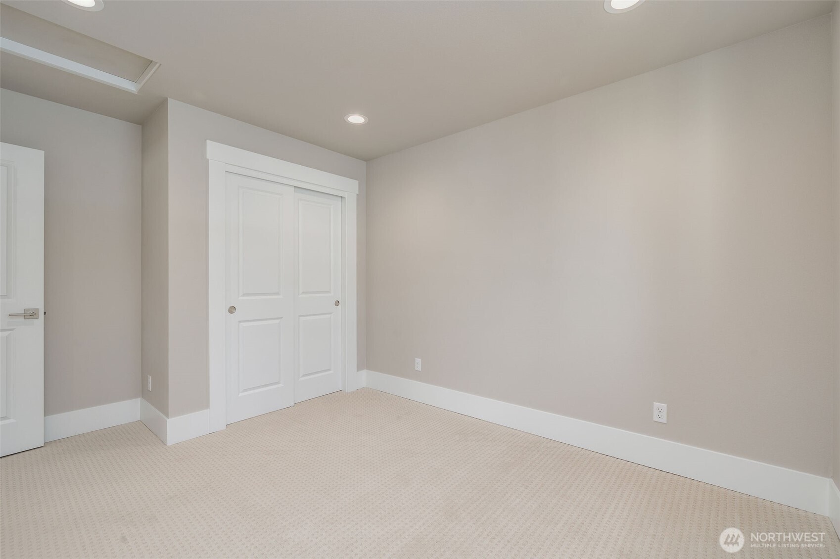 MLS #NWM2575608 image #26