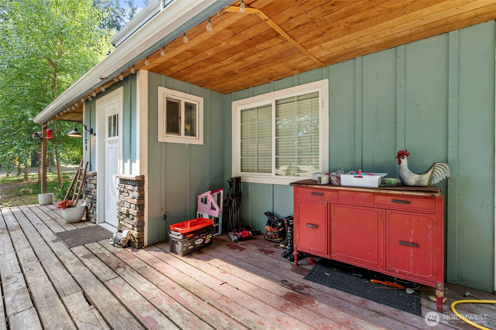 MLS #NWM2575756 image #1