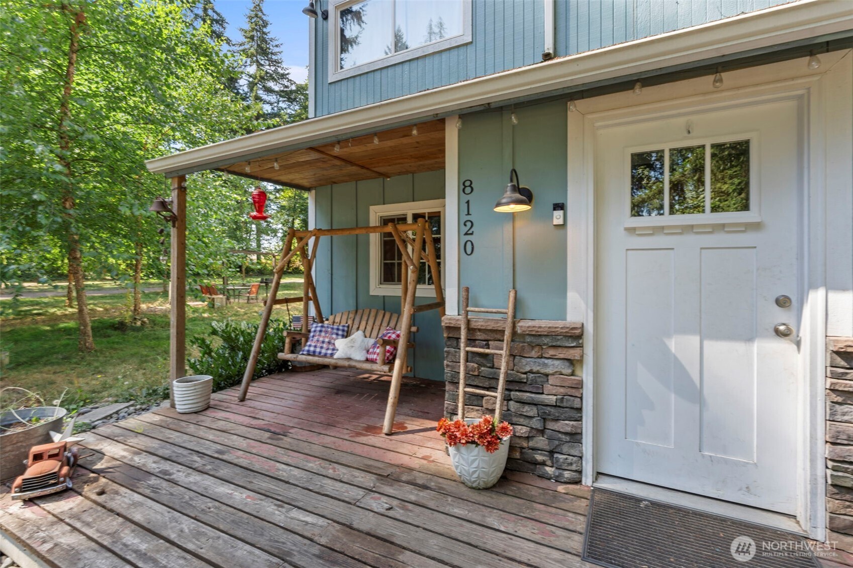 MLS #NWM2575756 image #2