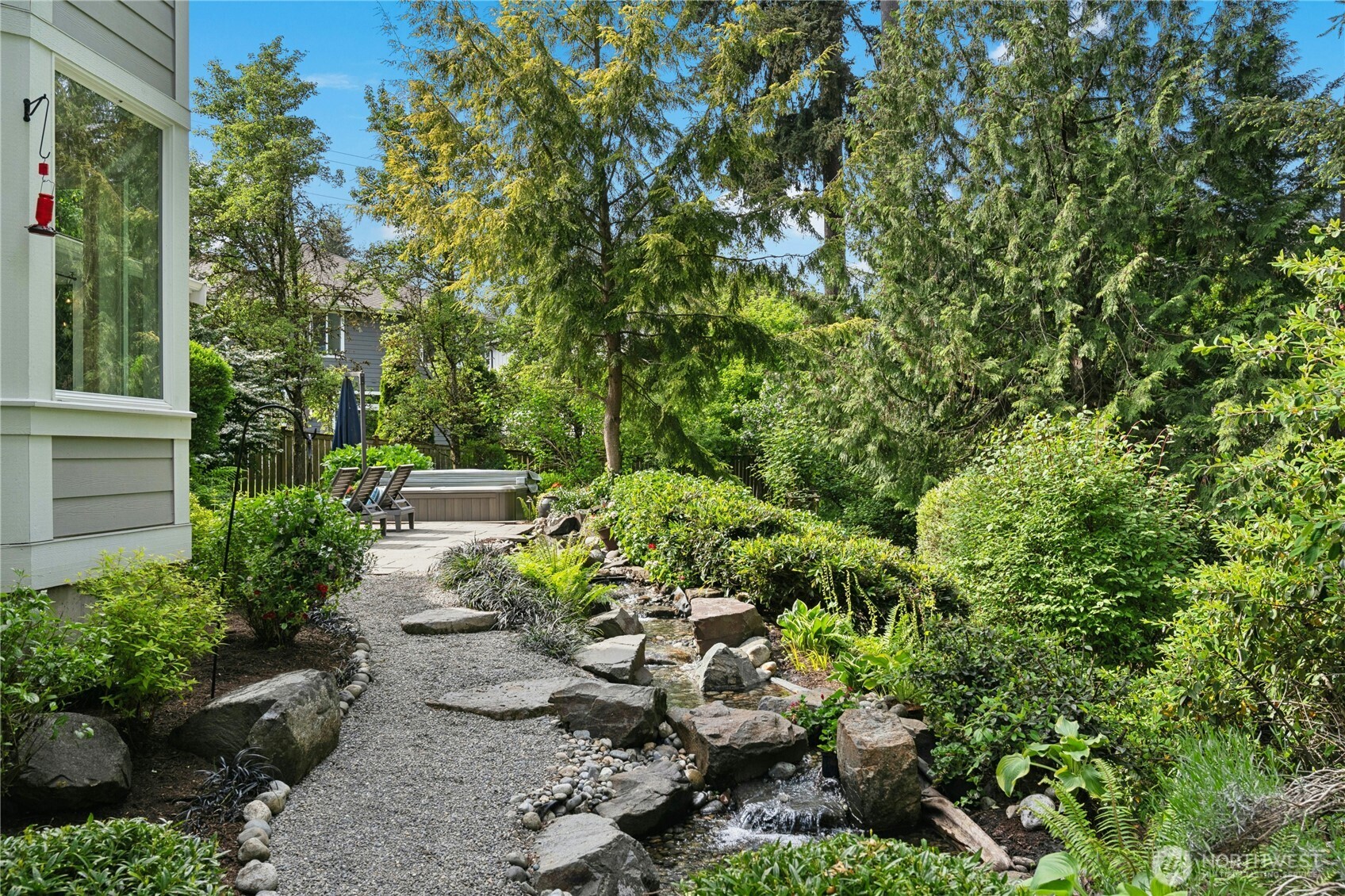 MLS #NWM2575831 image #1