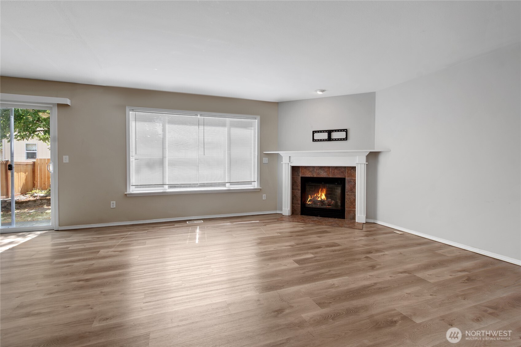 MLS #NWM2575853 image #6
