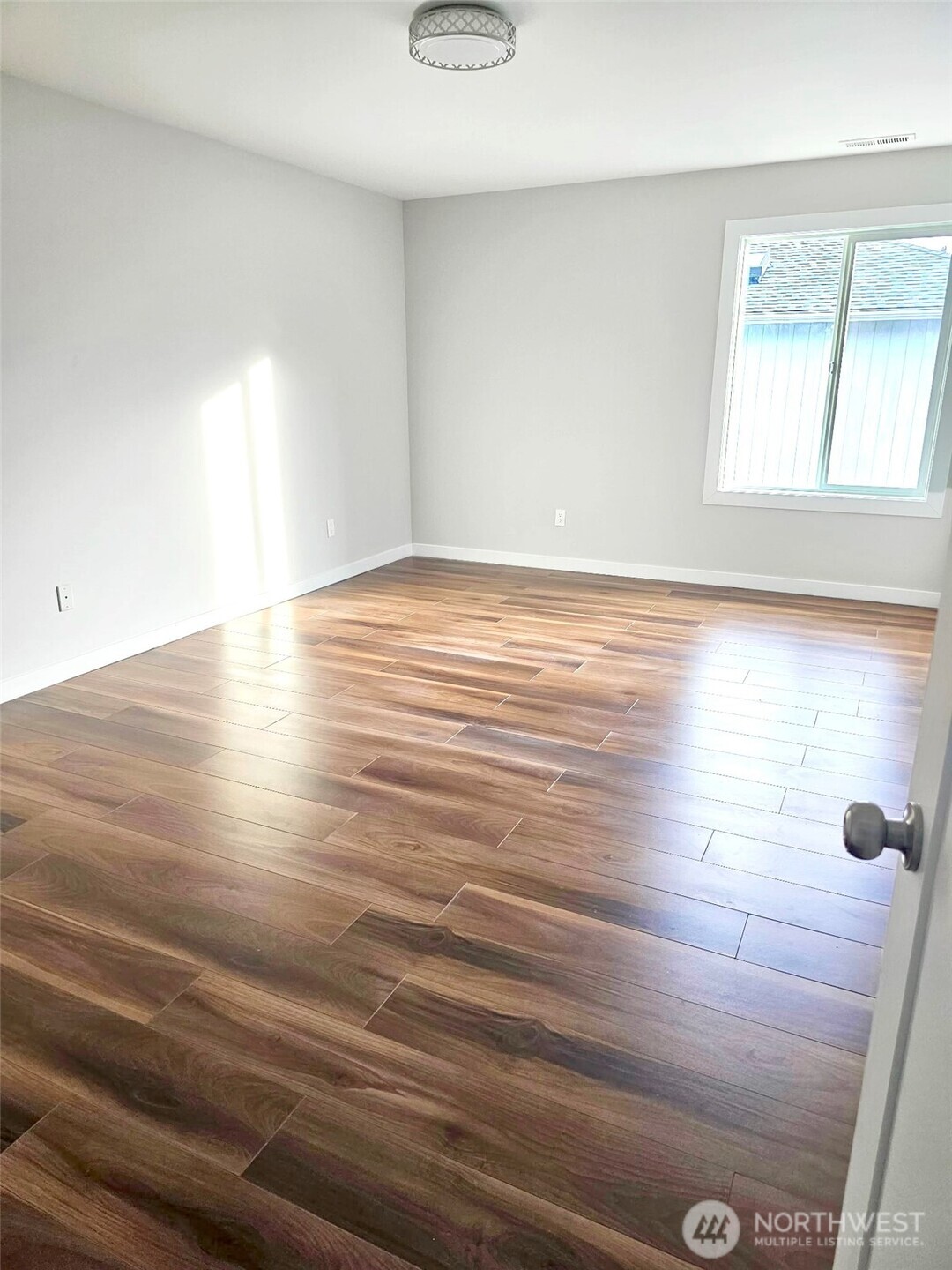 MLS #NWM2575869 image #4