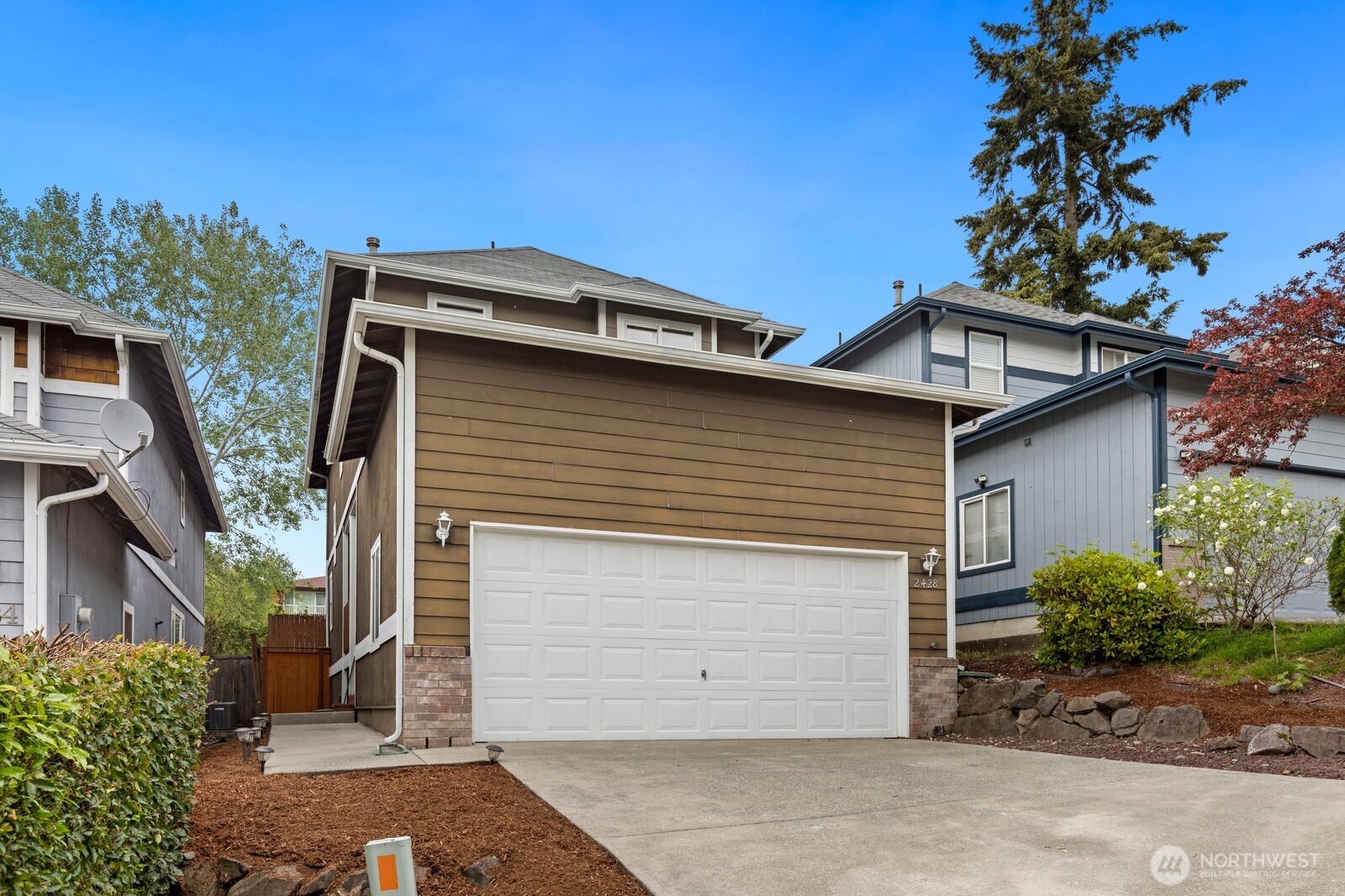 MLS #NWM2575956 image #2