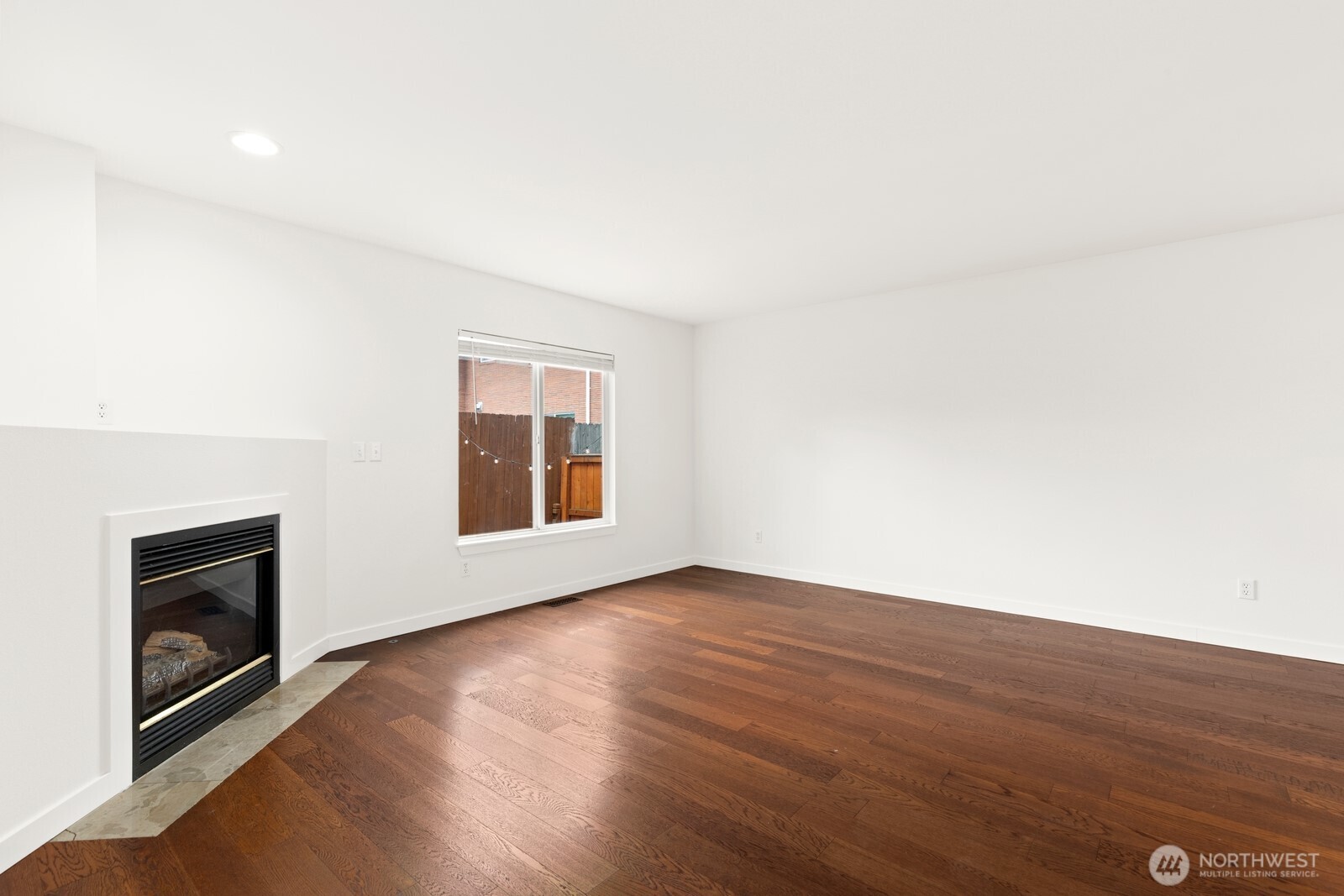 MLS #NWM2575956 image #6