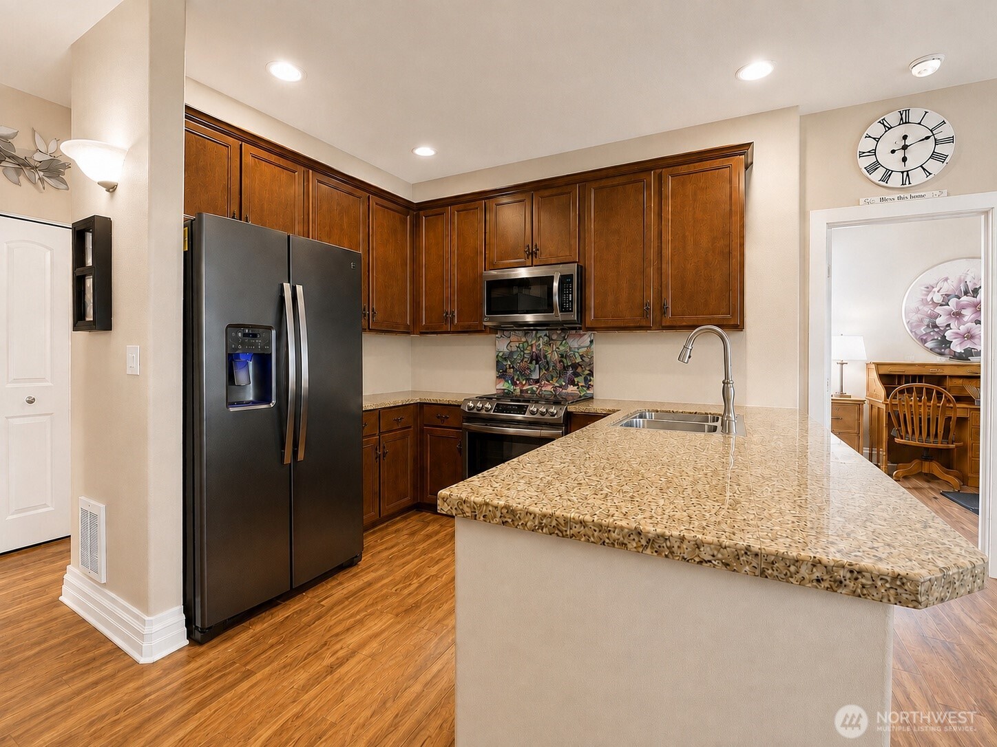 MLS #NWM2576070 image #1