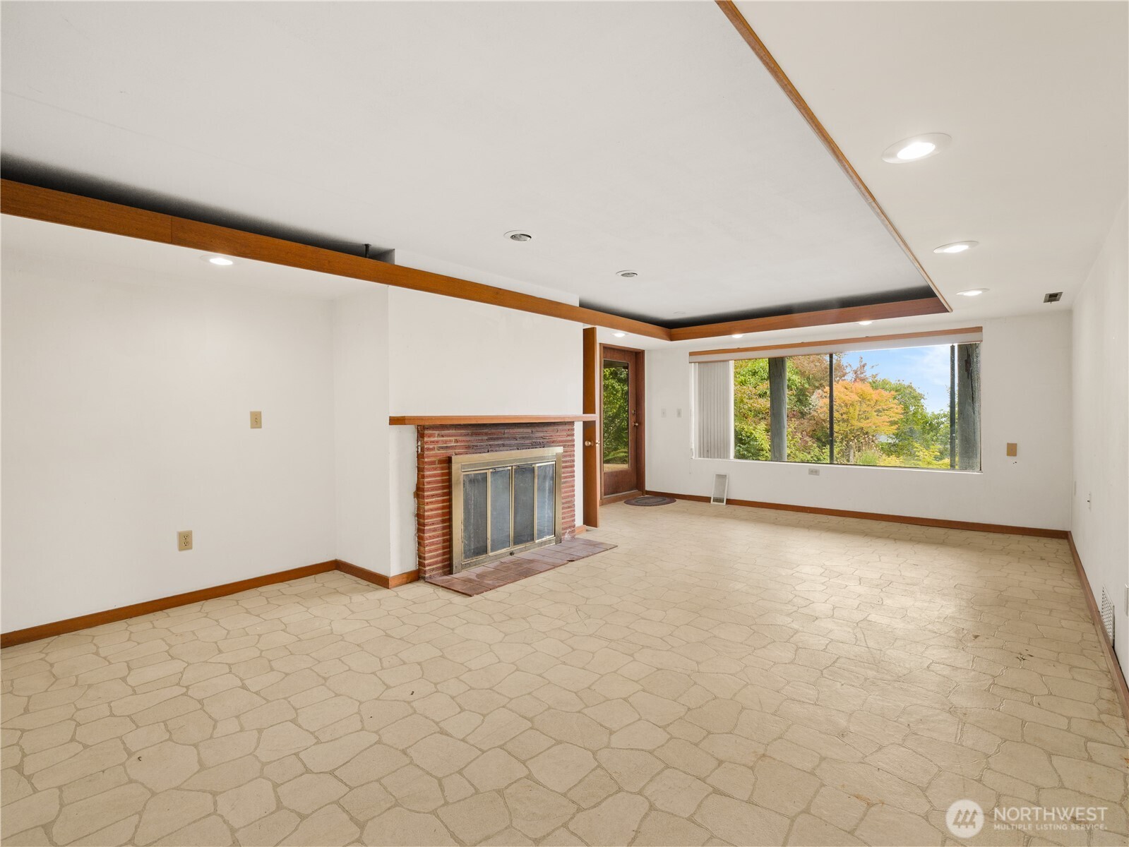 MLS #NWM2576188 image #19