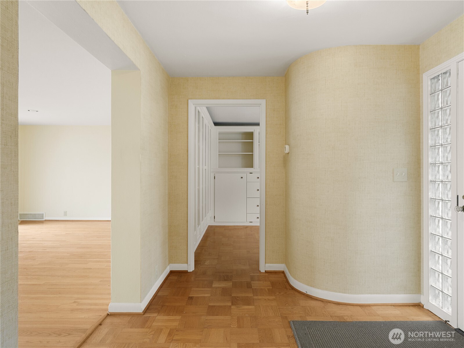 MLS #NWM2576188 image #9
