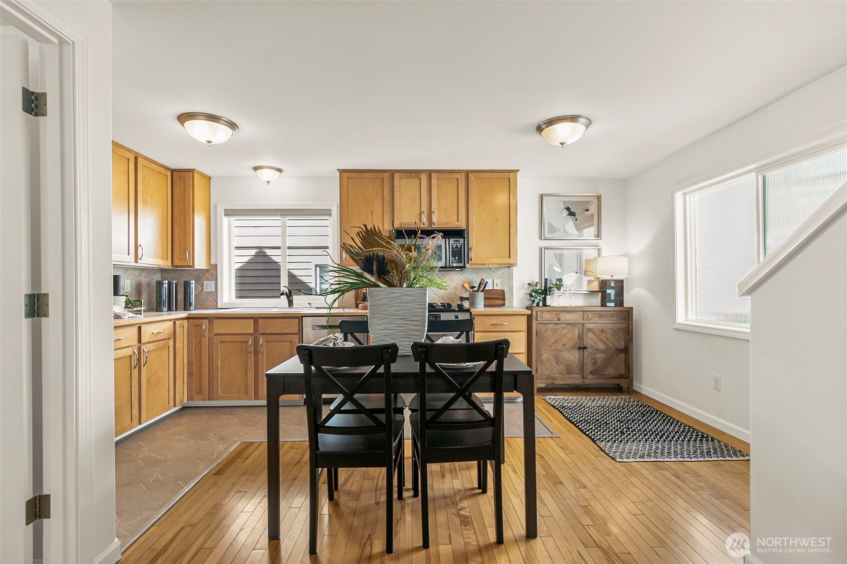 MLS #NWM2576254 image #1