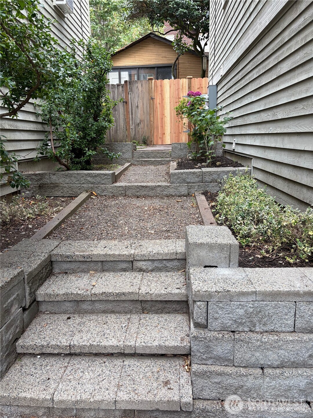 MLS #NWM2576254 image #19