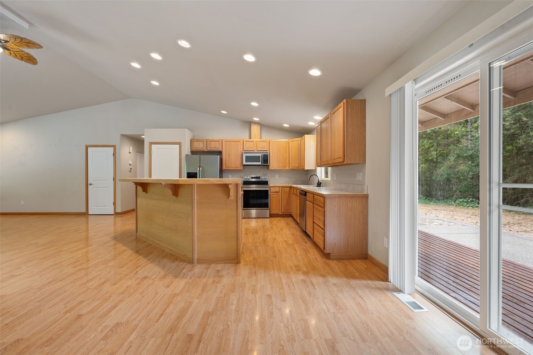 MLS #NWM2576450 image #11