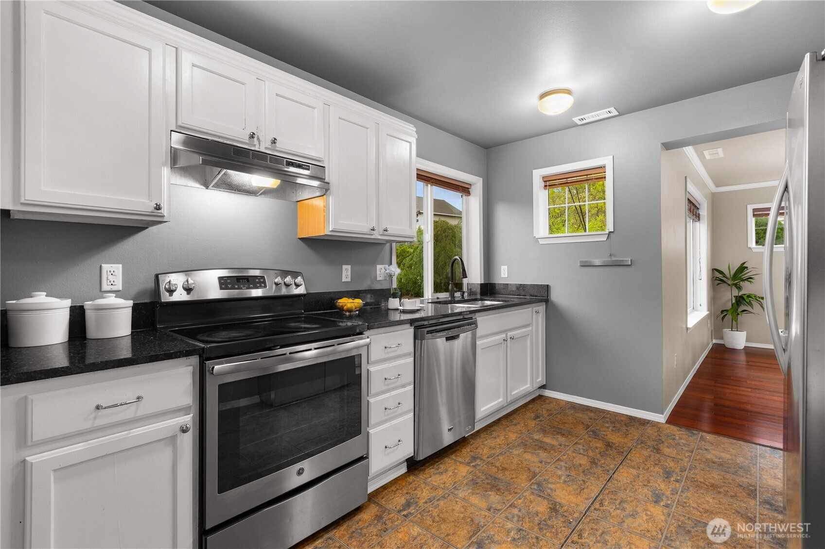 MLS #NWM2576527 image #9