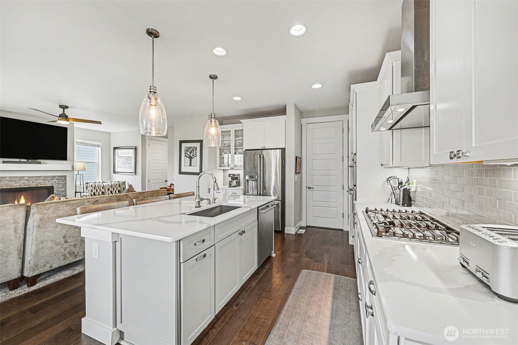 MLS #NWM2576544 image #9