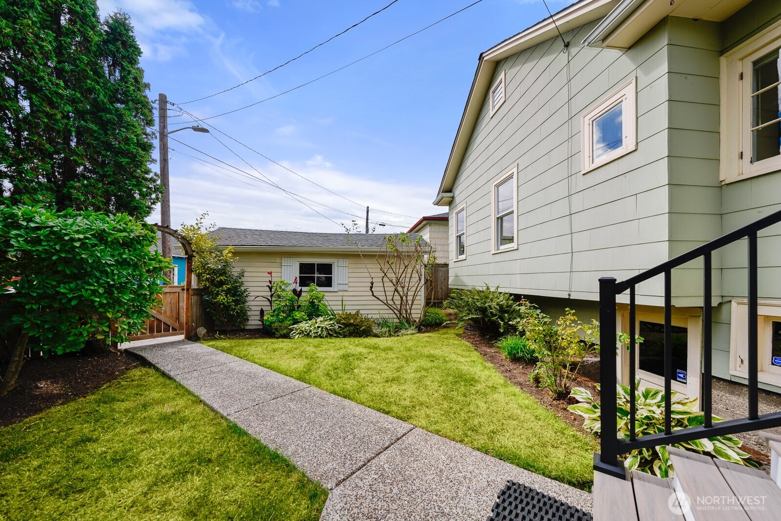 MLS #NWM2576545 image #13