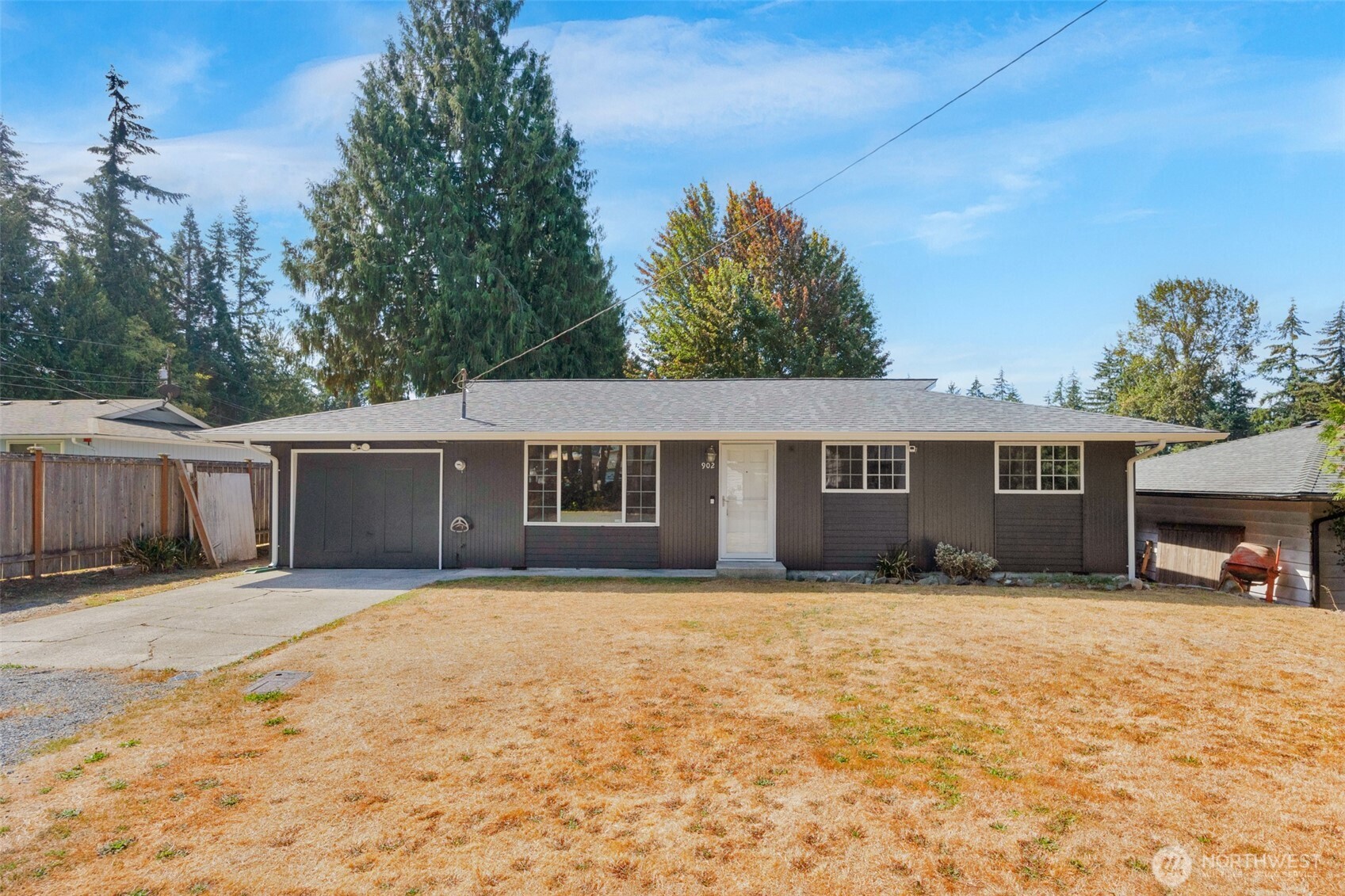 MLS #NWM2576607 image #0