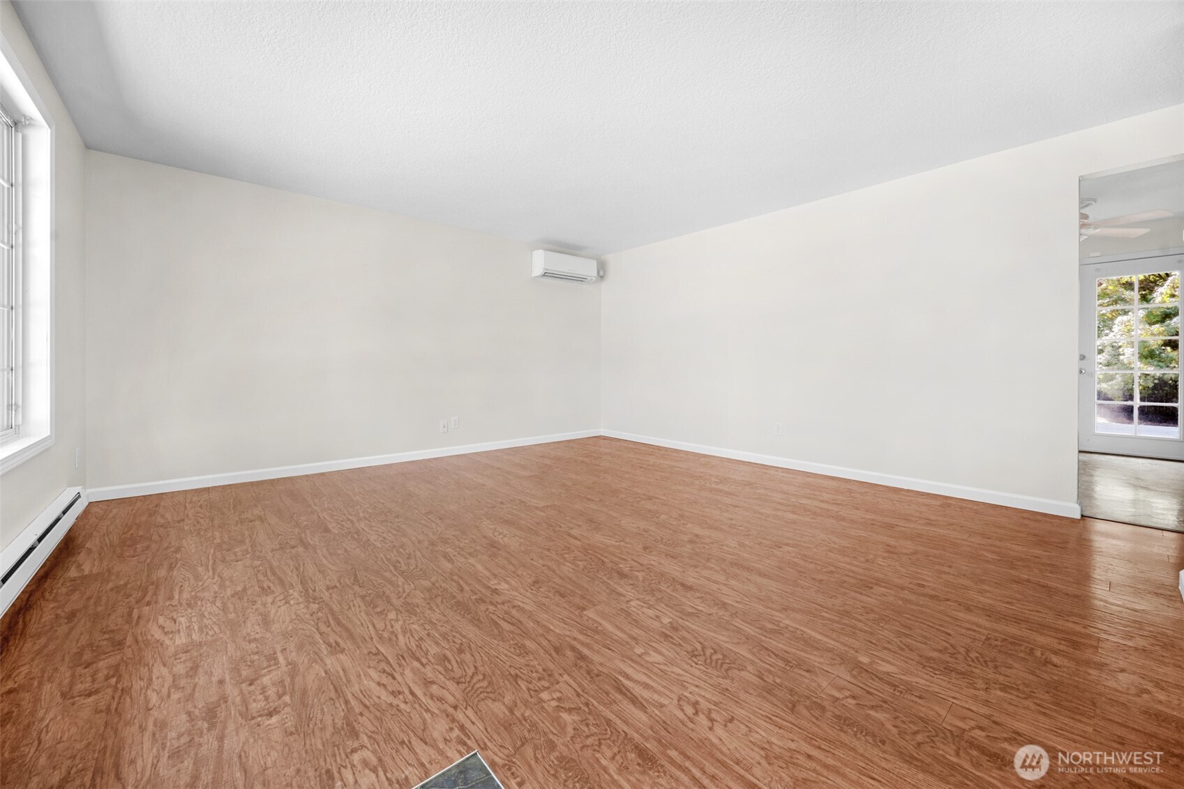 MLS #NWM2576607 image #2