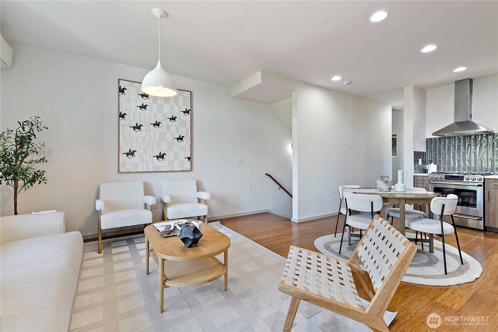 MLS #NWM2576656 image #4