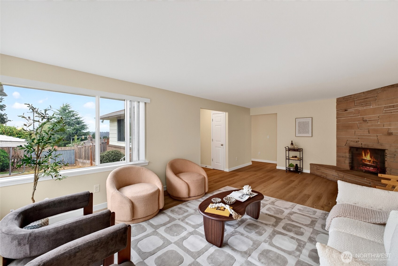 MLS #NWM2576657 image #3