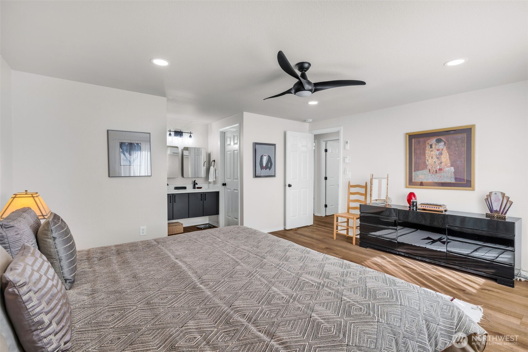 MLS #NWM2576776 image #16