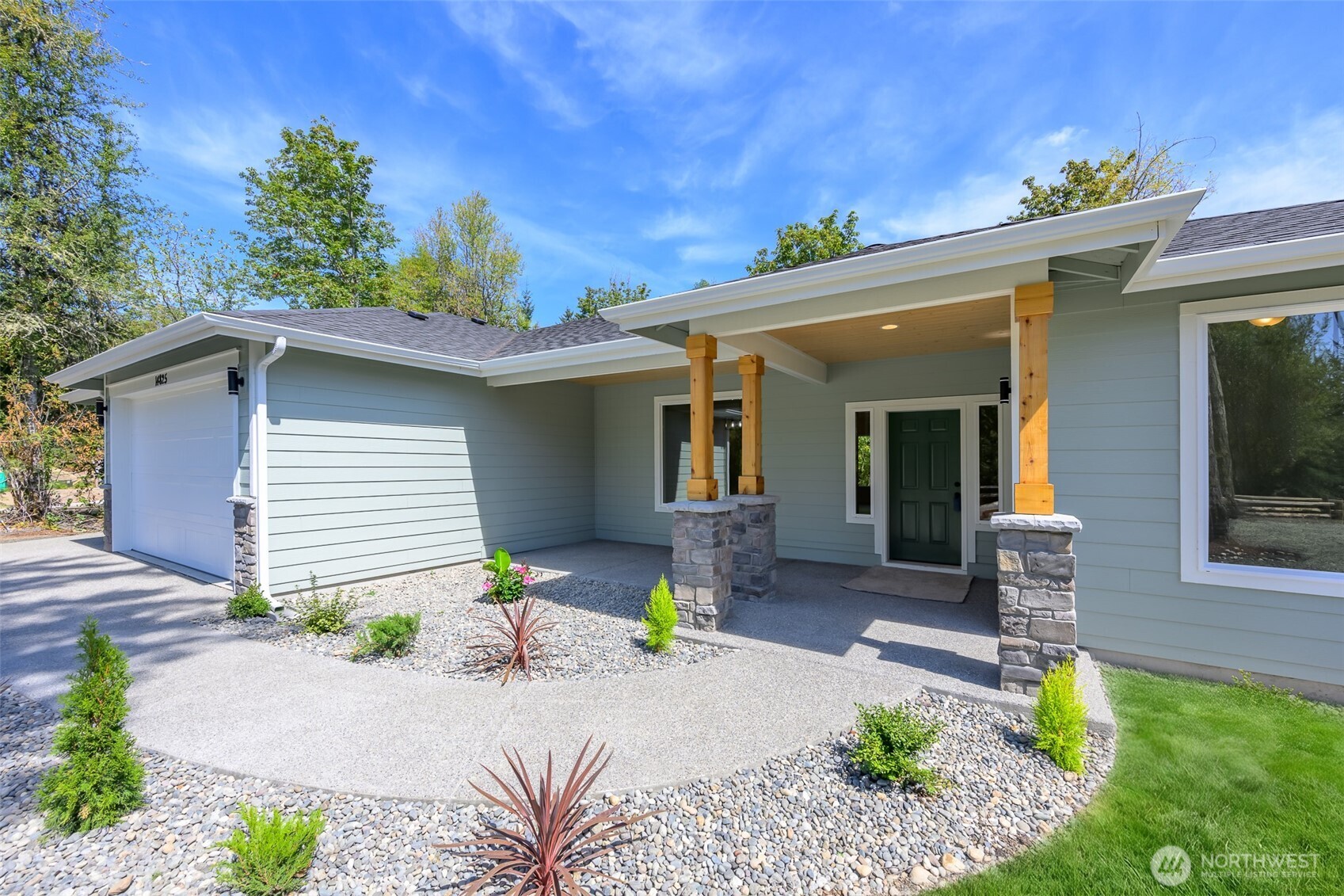 MLS #NWM2576912 image #3