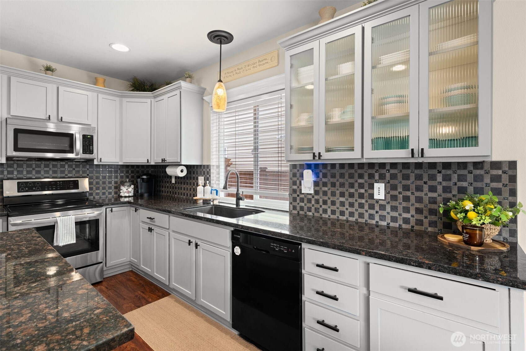 MLS #NWM2576995 image #13