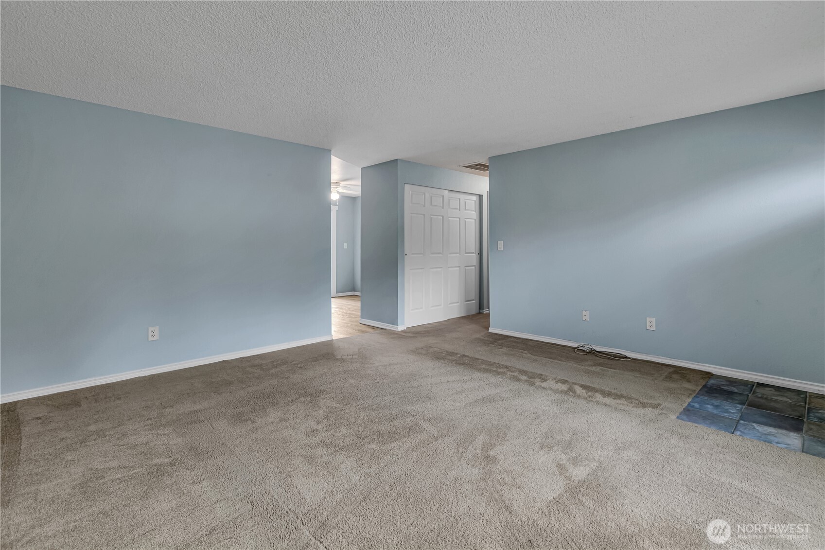 MLS #NWM2577156 image #3