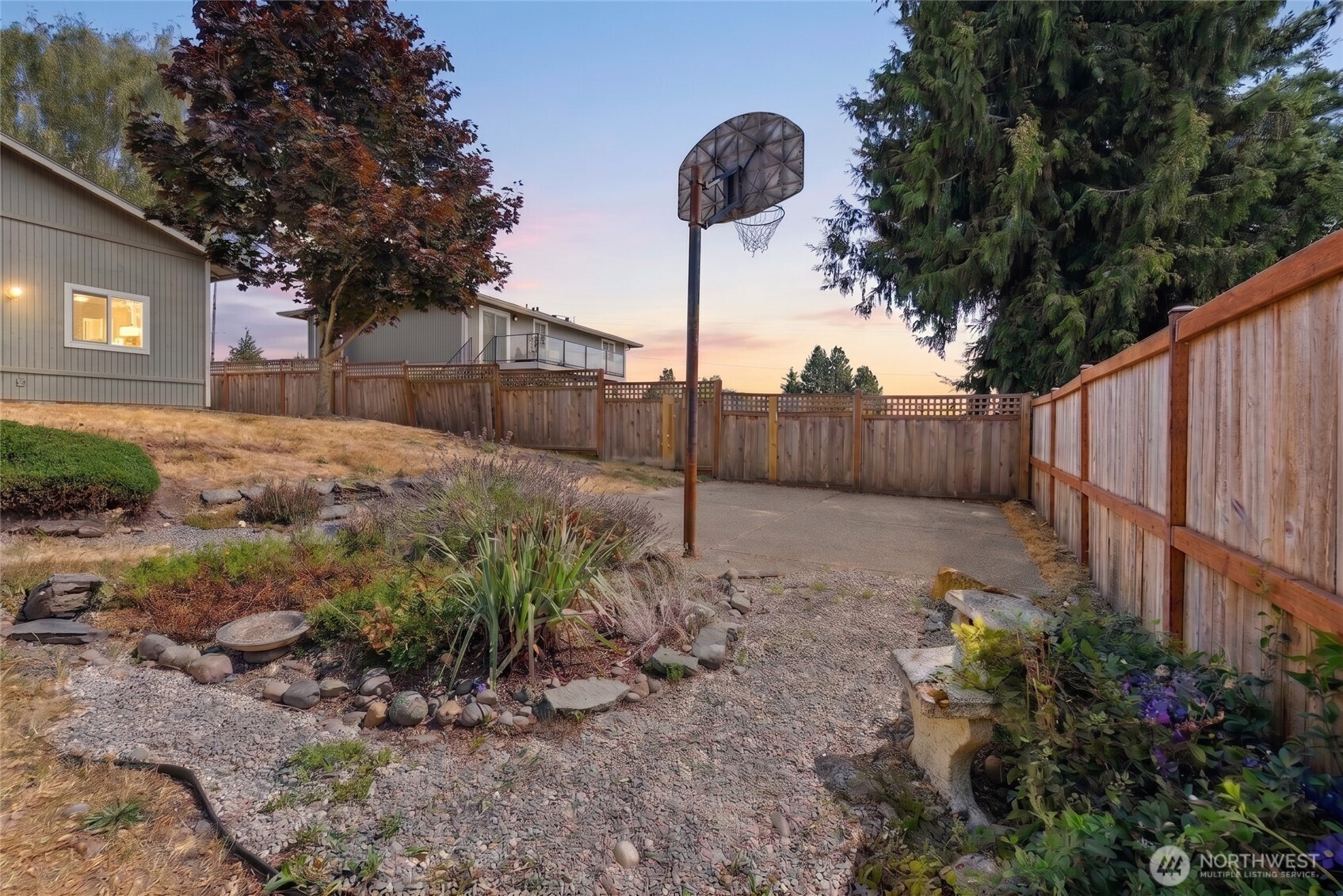 MLS #NWM2577164 image #18
