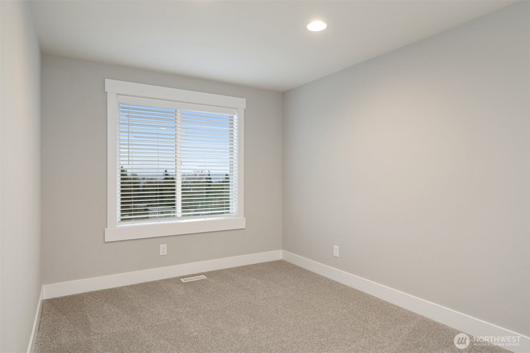 MLS #NWM2577344 image #16