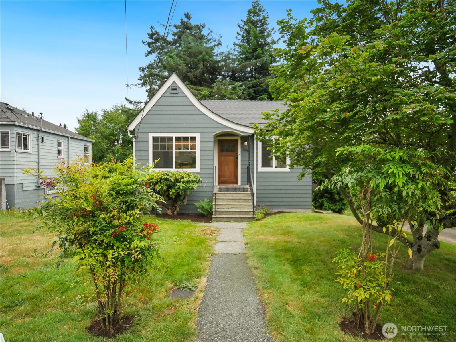 MLS #NWM2577532 image #0