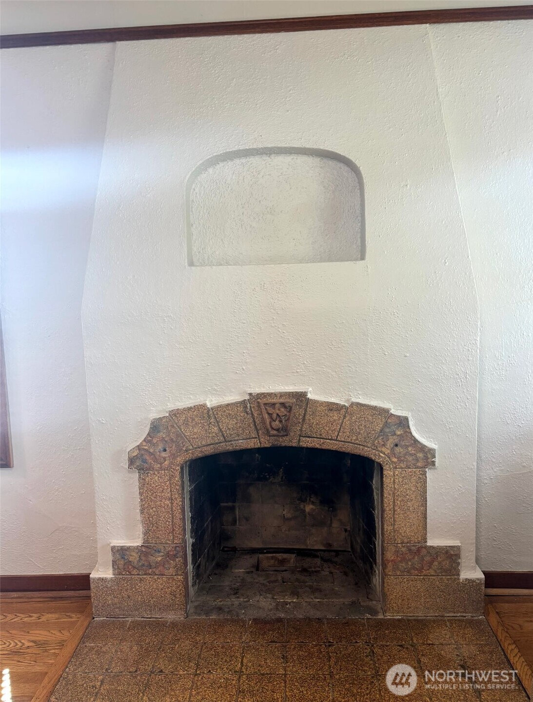 MLS #NWM2577532 image #2