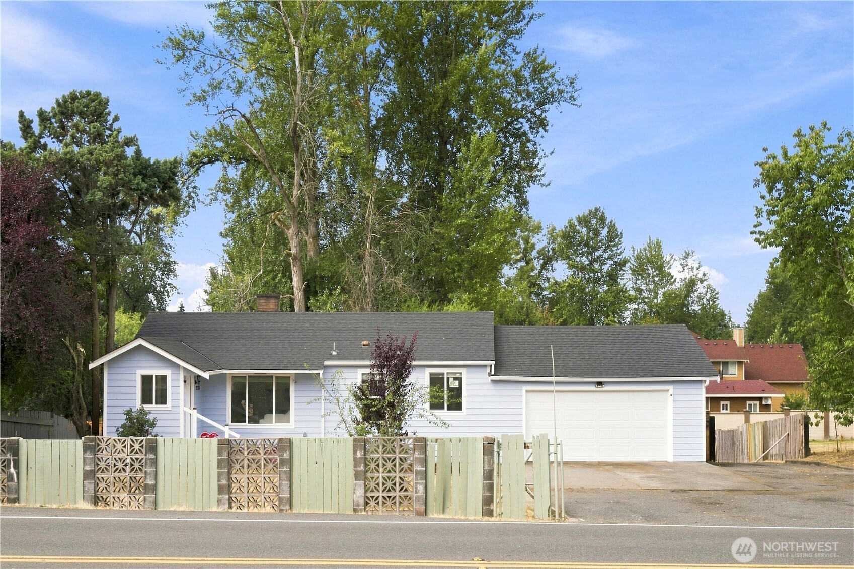 MLS #NWM2577685 image #1