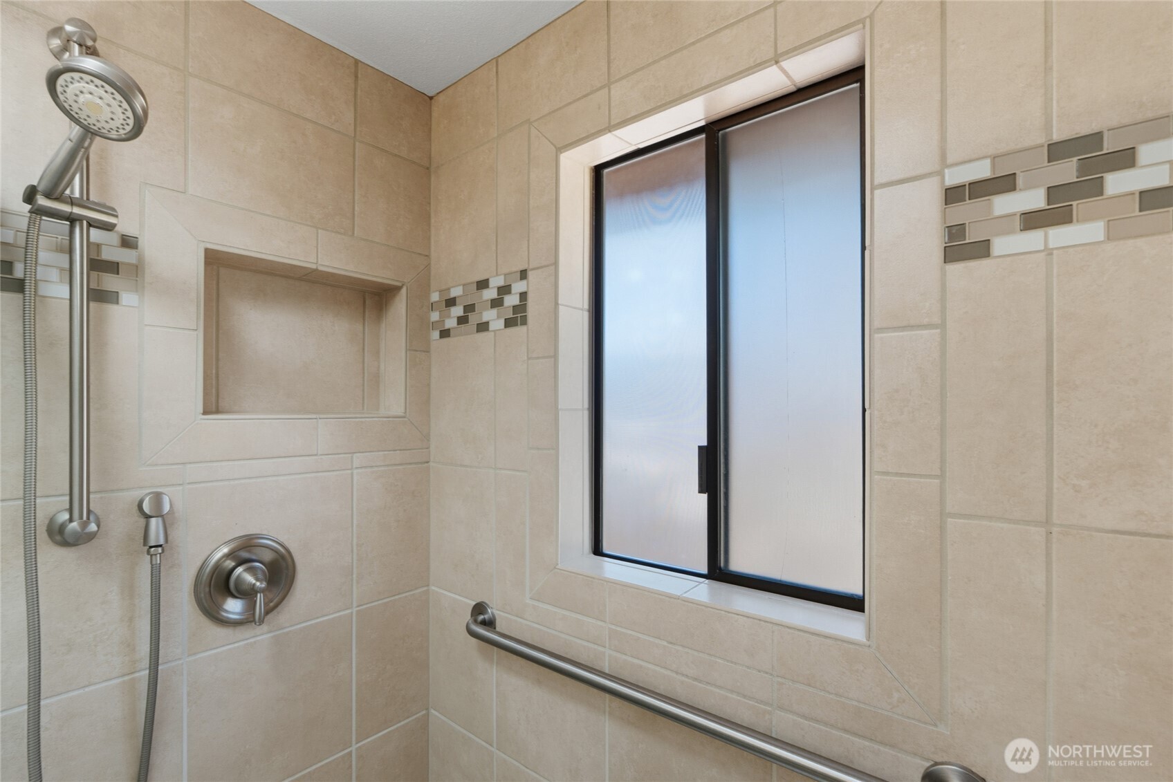 MLS #NWM2577710 image #12
