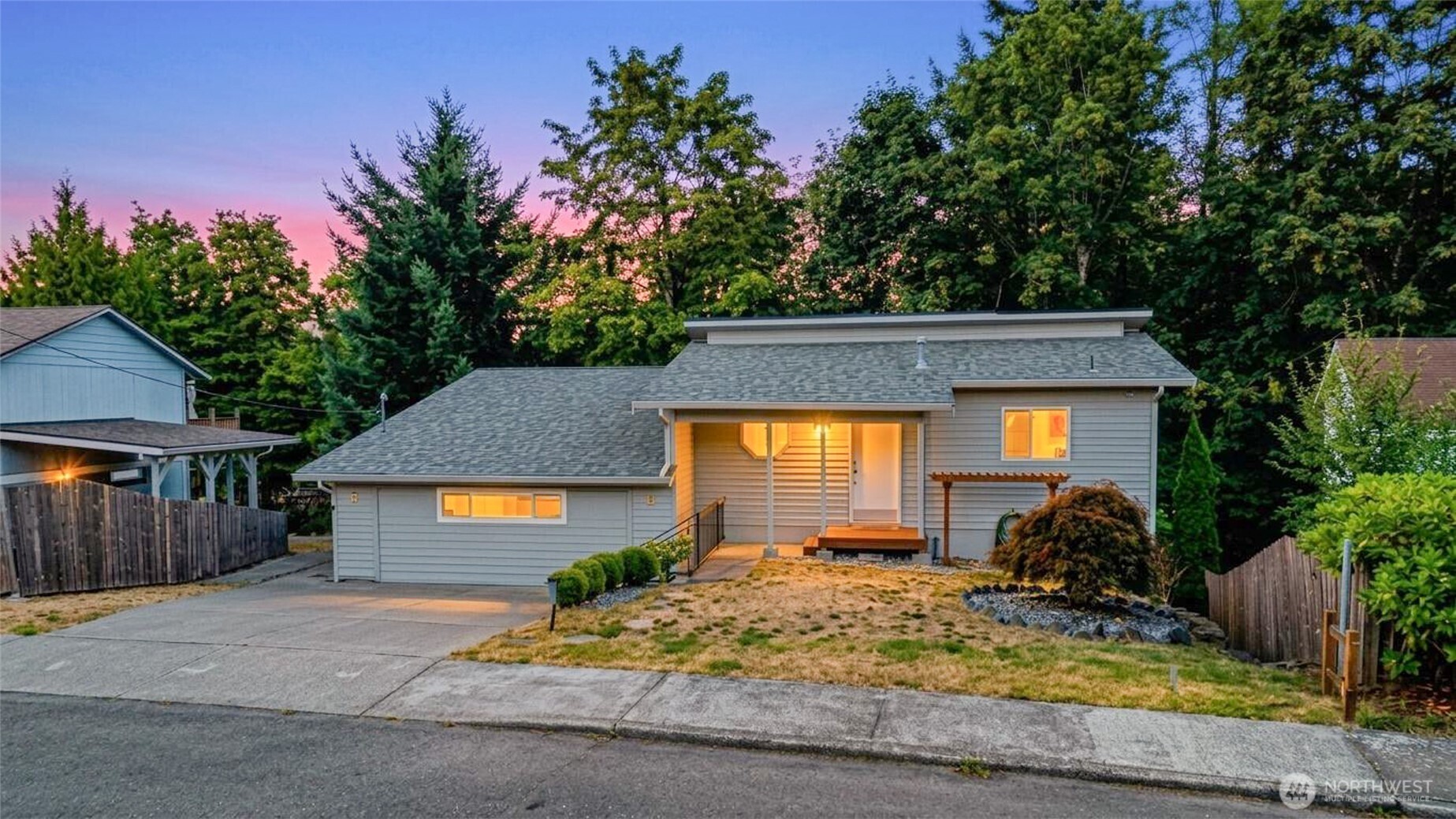 MLS #NWM2577850 image #1