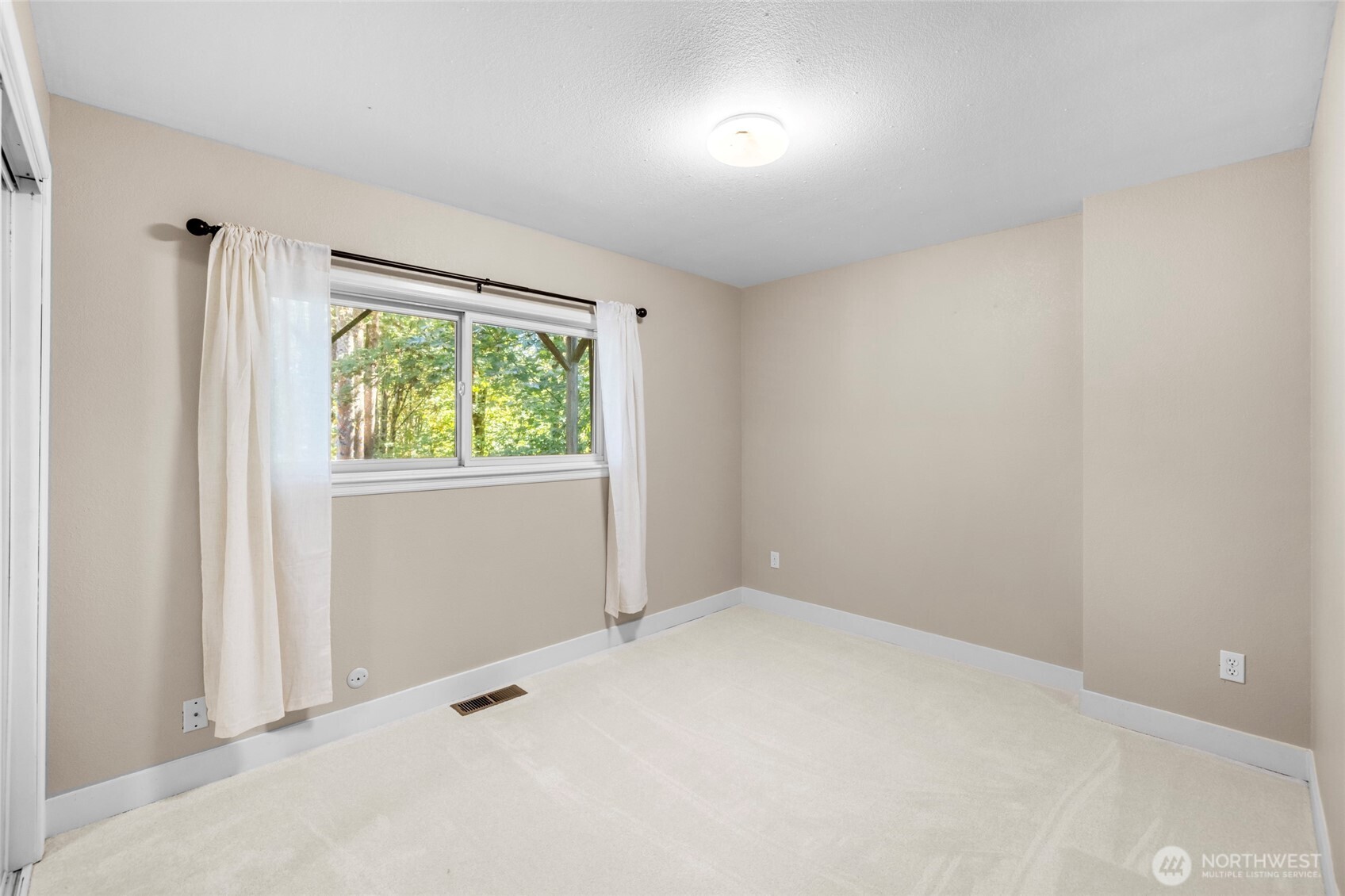 MLS #NWM2577850 image #20