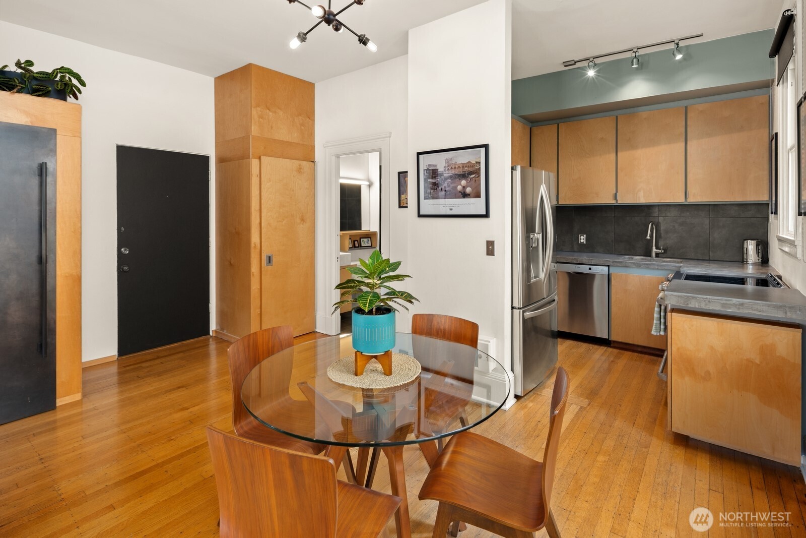MLS #NWM2577861 image #9