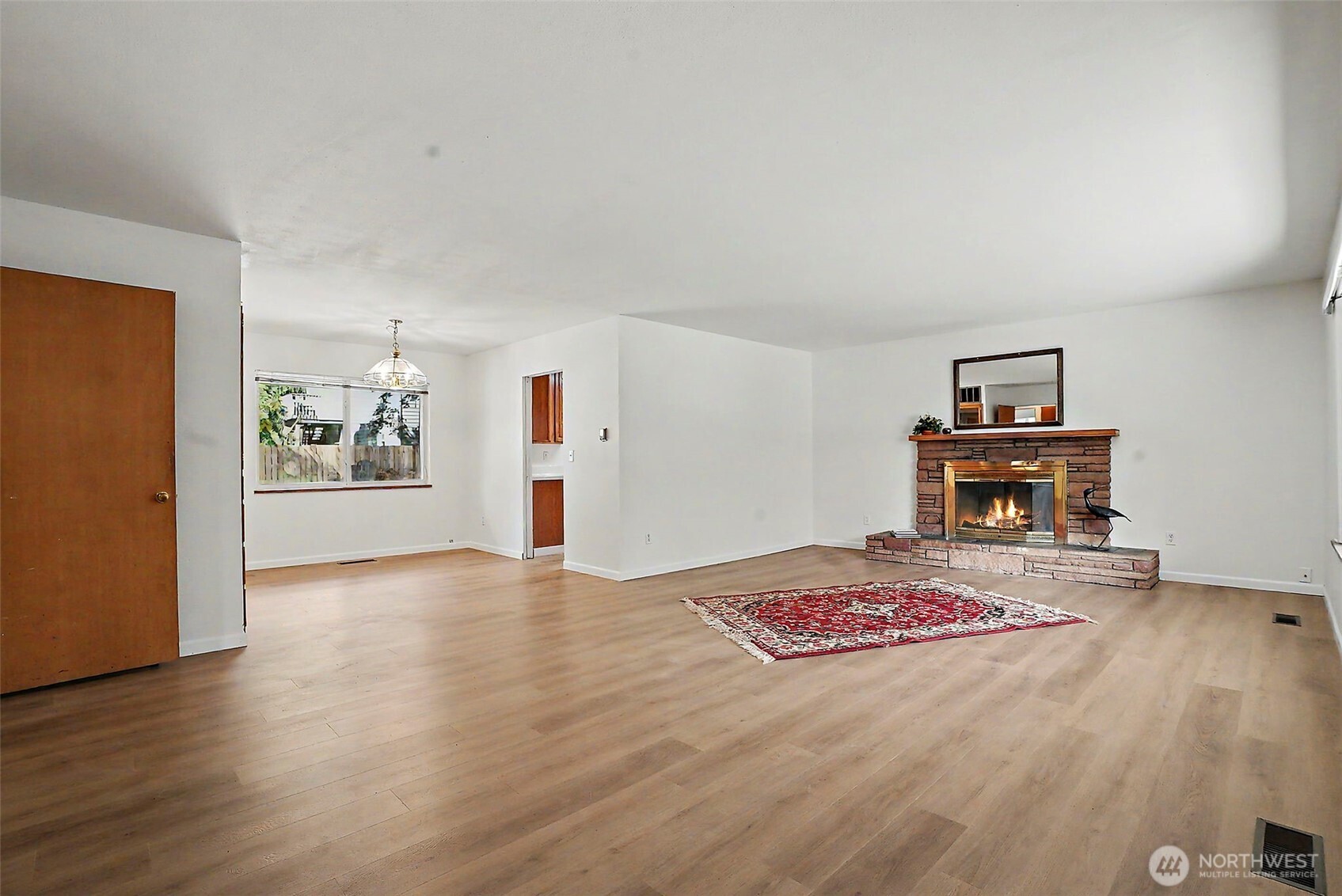 MLS #NWM2577900 image #4