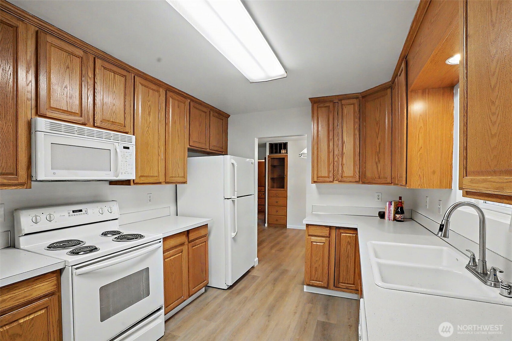 MLS #NWM2577900 image #7