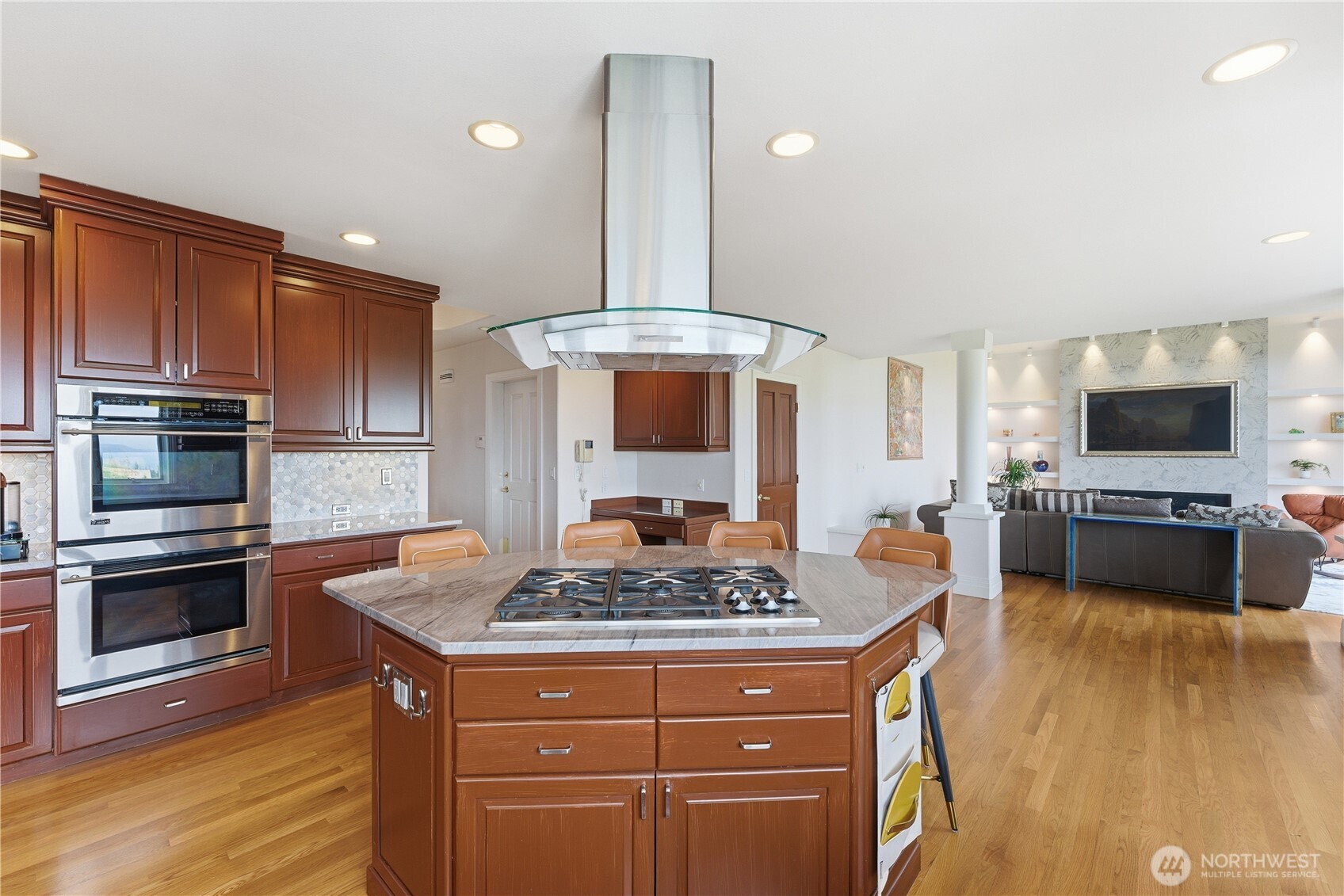 MLS #NWM2577909 image #12