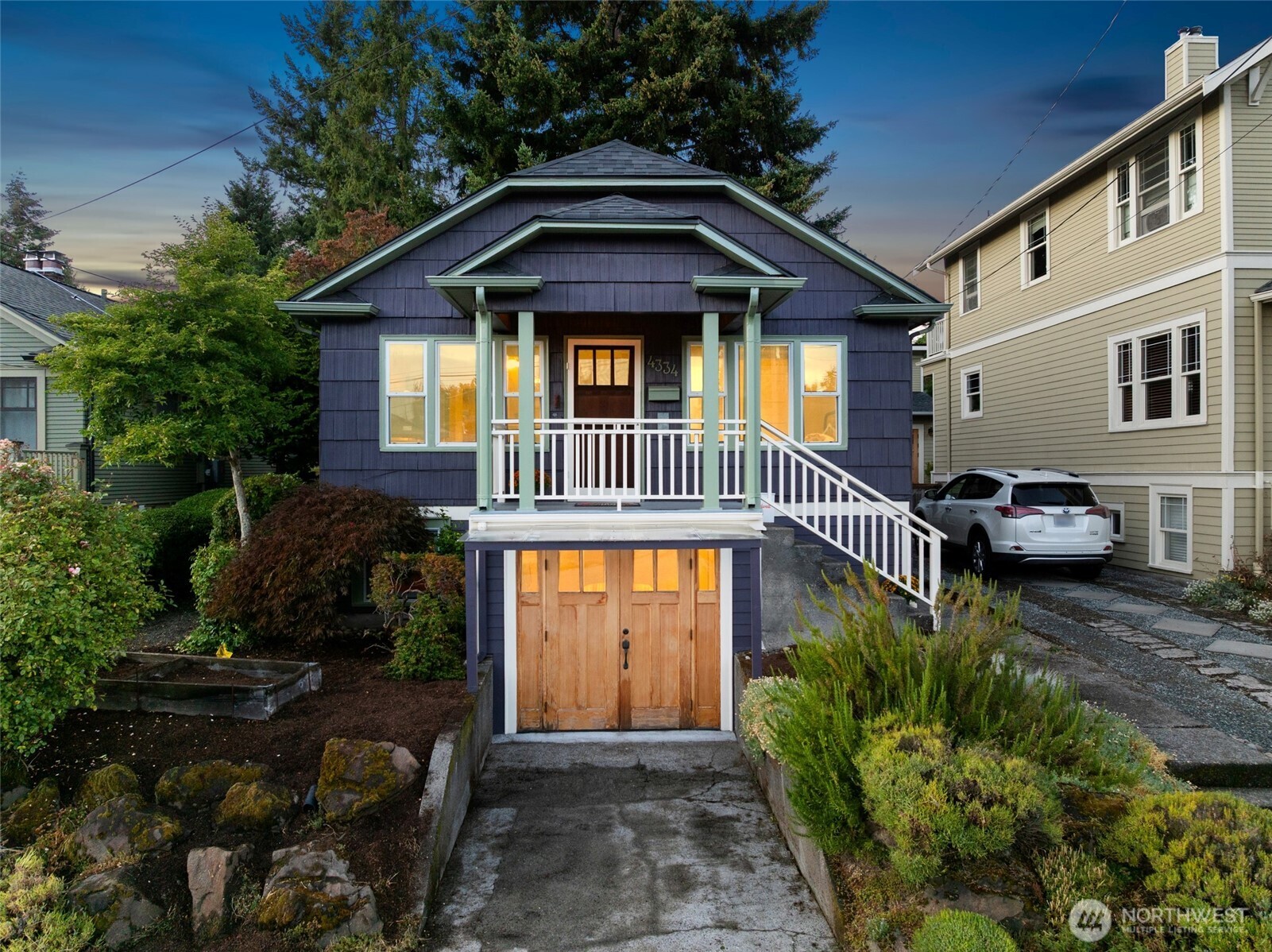 MLS #NWM2577989 image #0