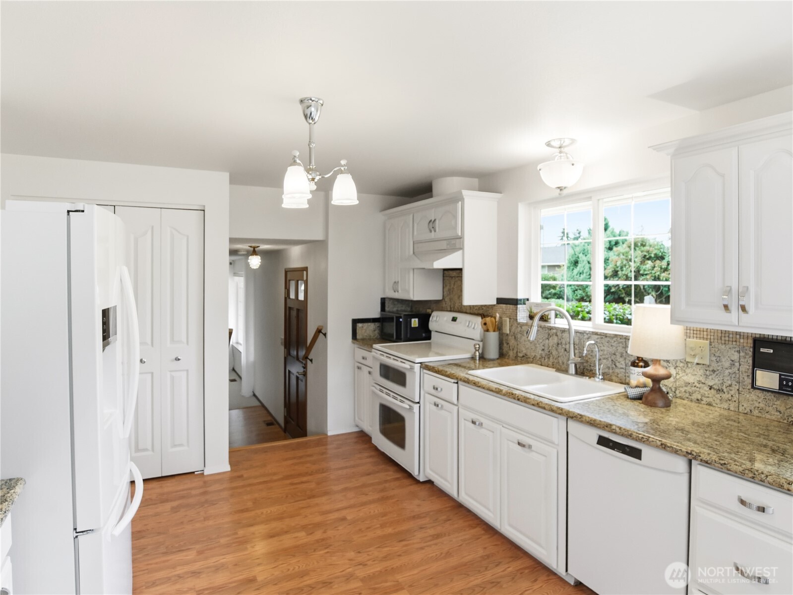 MLS #NWM2578164 image #10