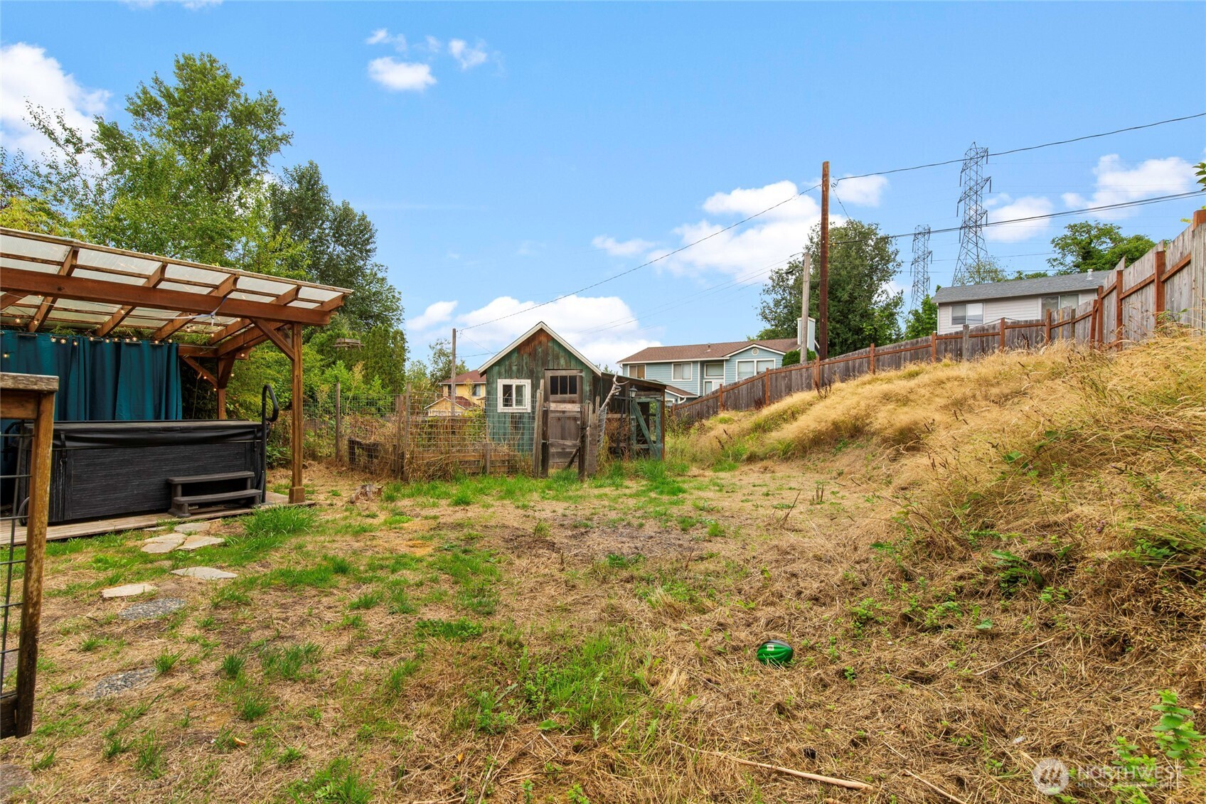 MLS #NWM2578213 image #25