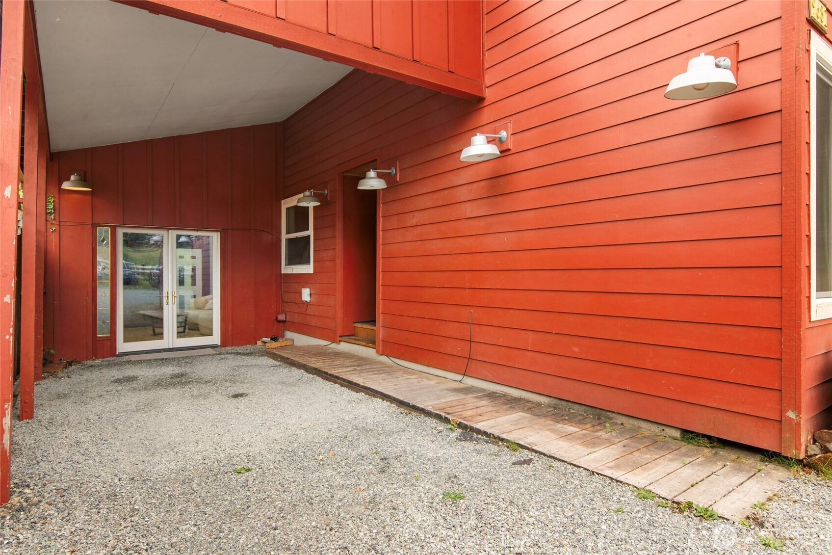 MLS #NWM2578213 image #3