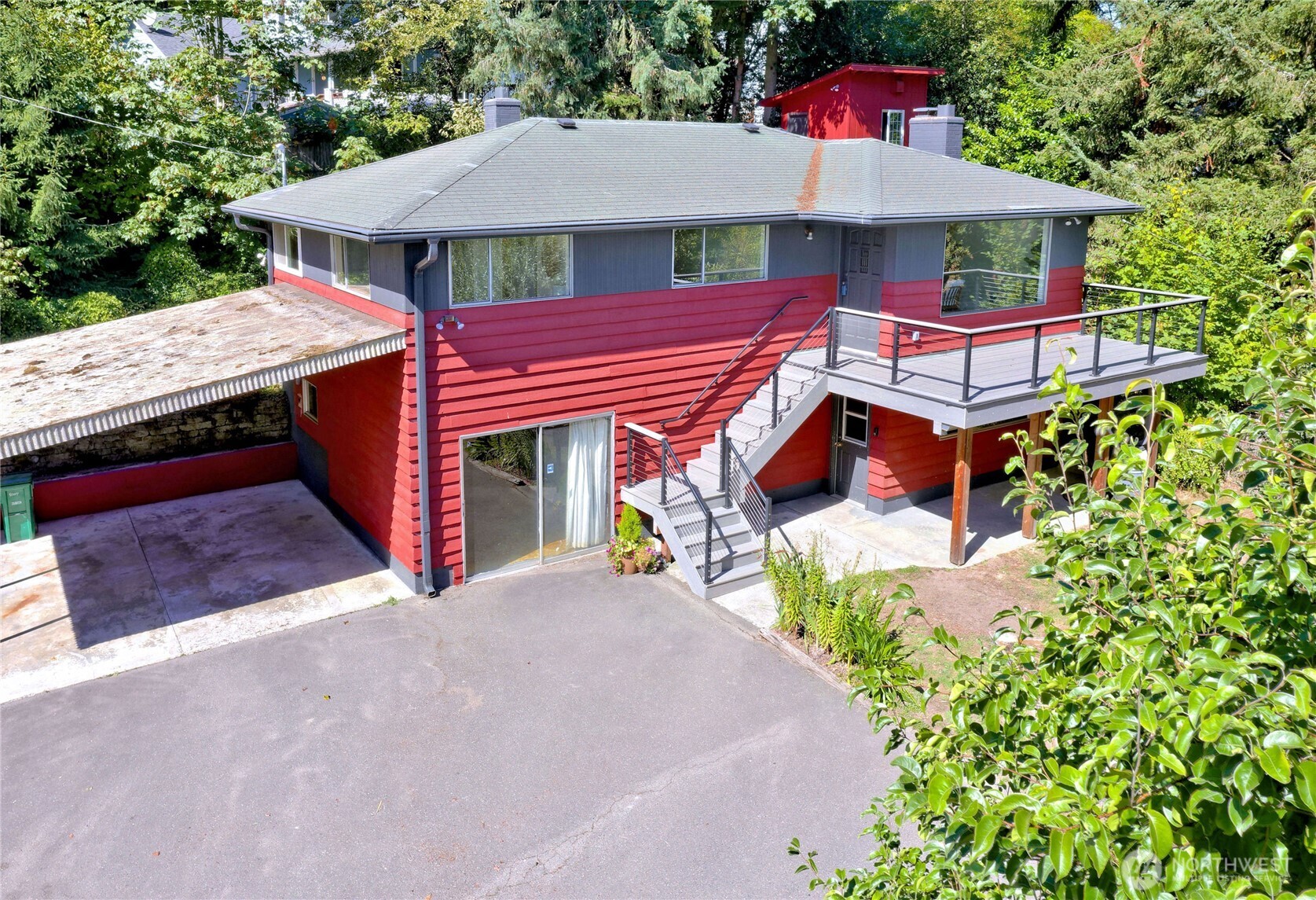MLS #NWM2578224 image #0