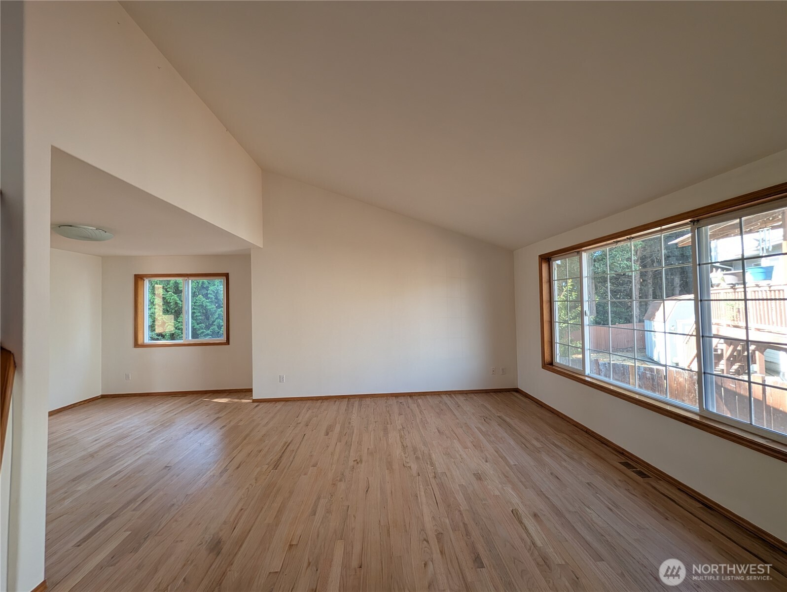 MLS #NWM2578336 image #3