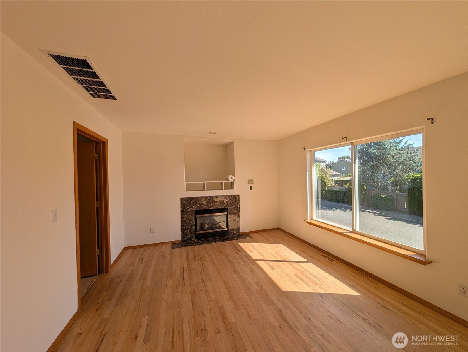 MLS #NWM2578336 image #8