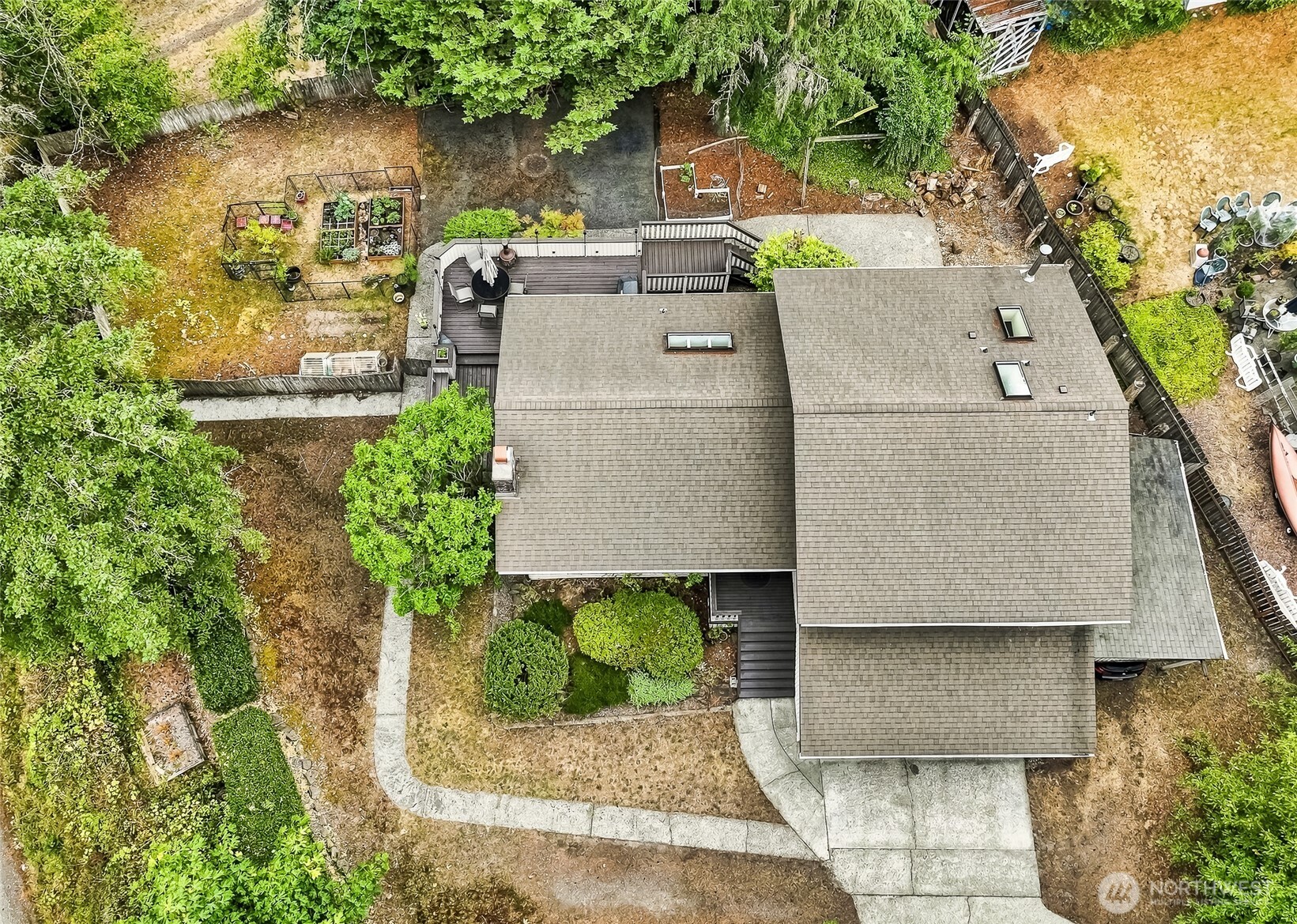 MLS #NWM2578342 image #2