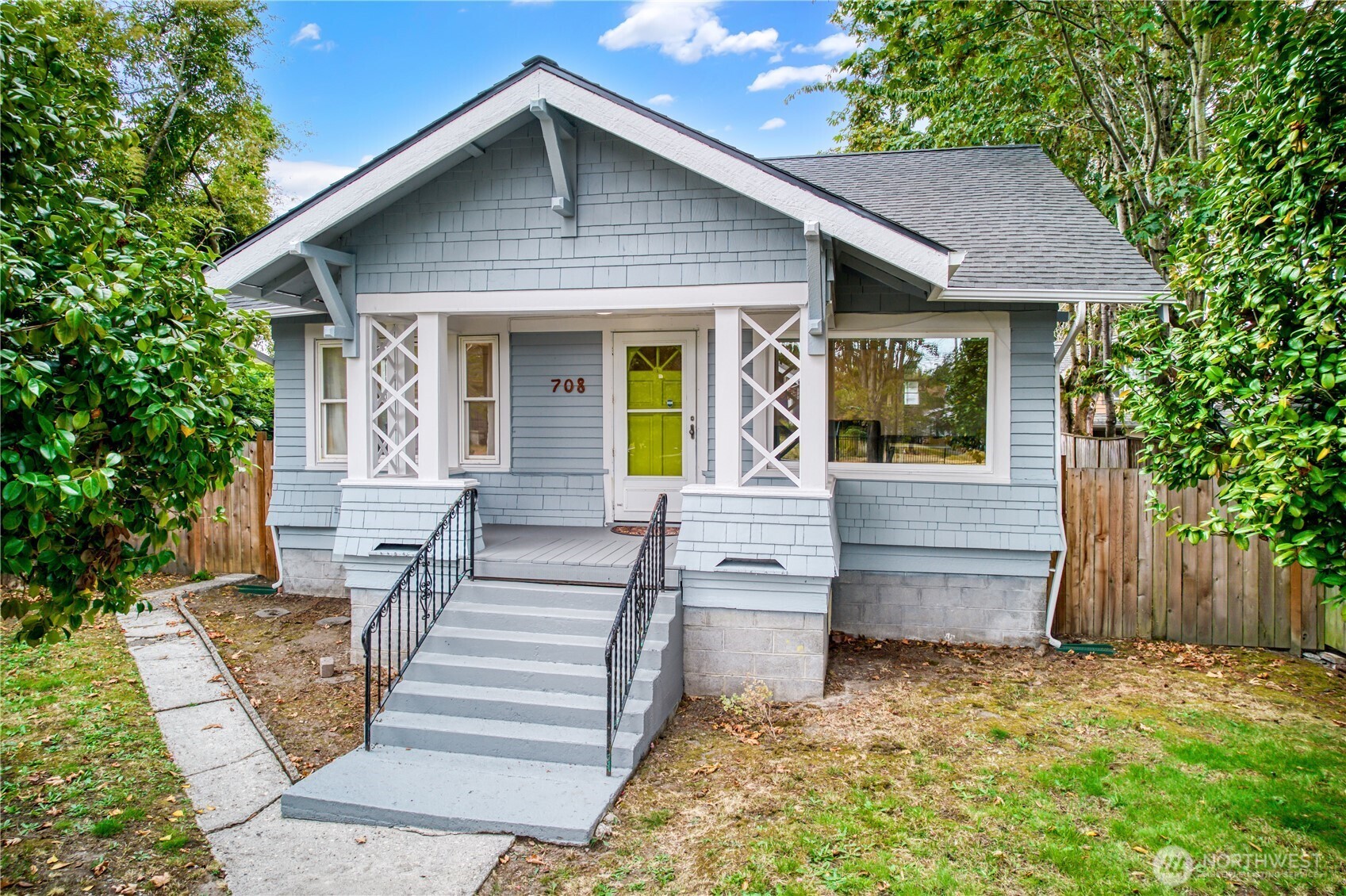 MLS #NWM2578356 image #0