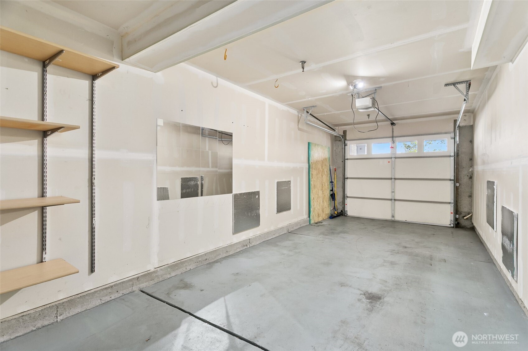 MLS #NWM2578400 image #24