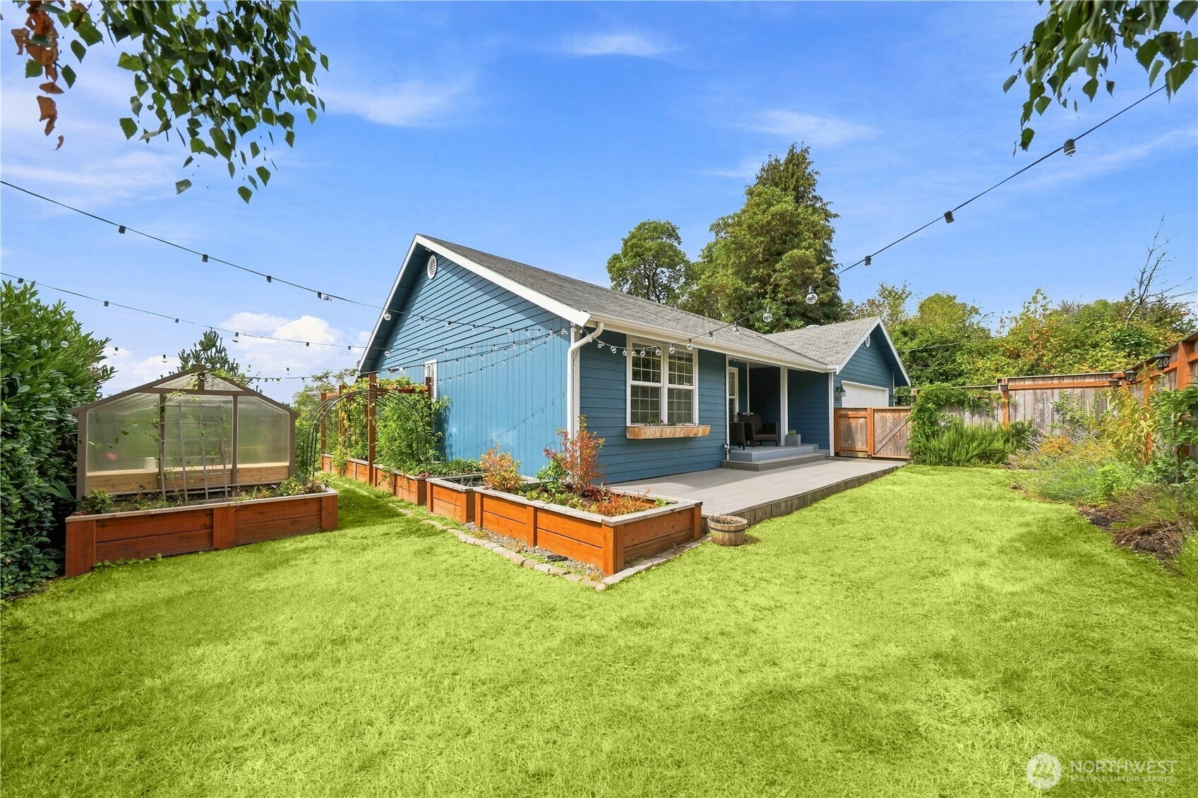 MLS #NWM2578477 image #2