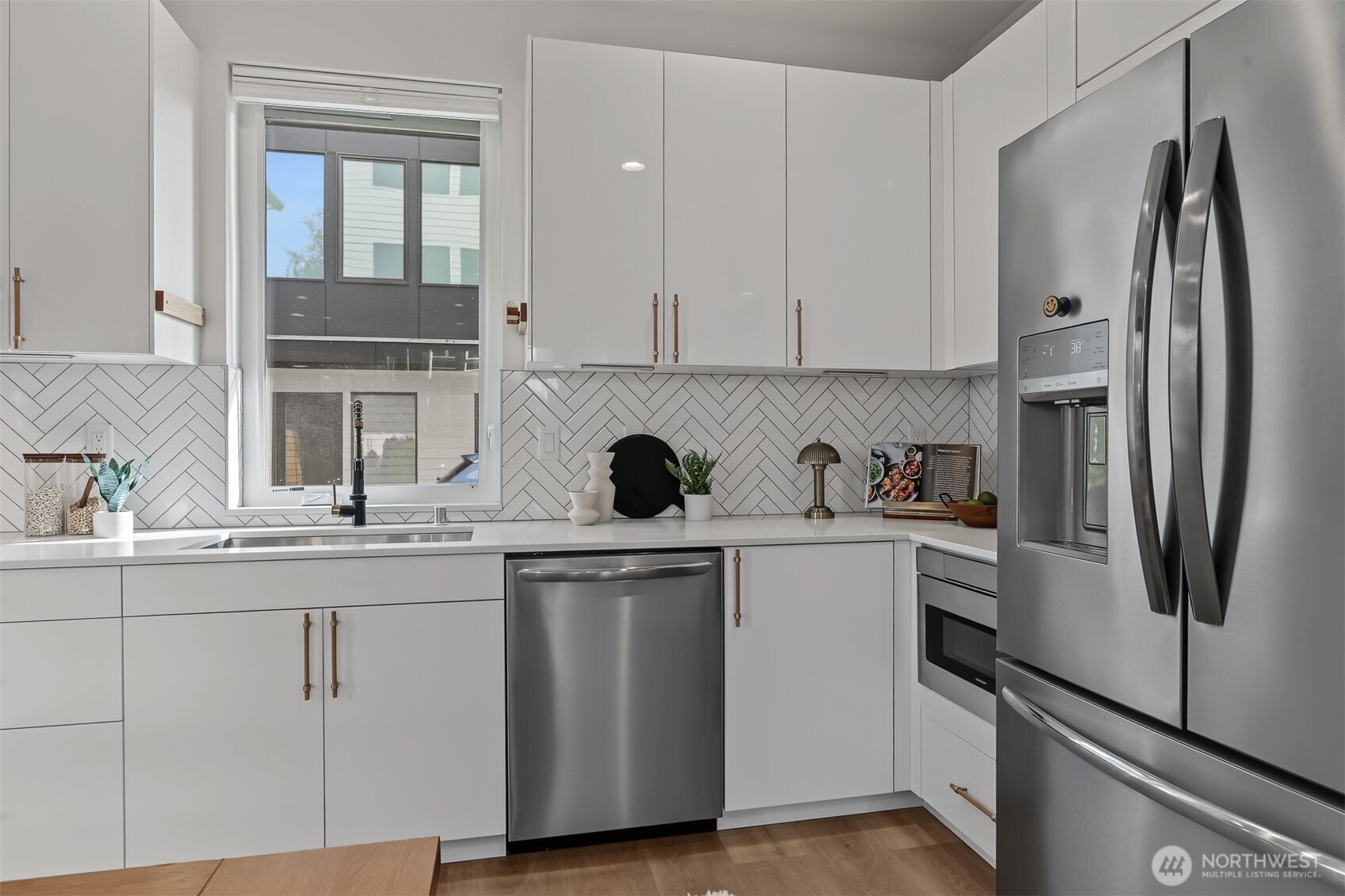 MLS #NWM2578654 image #14