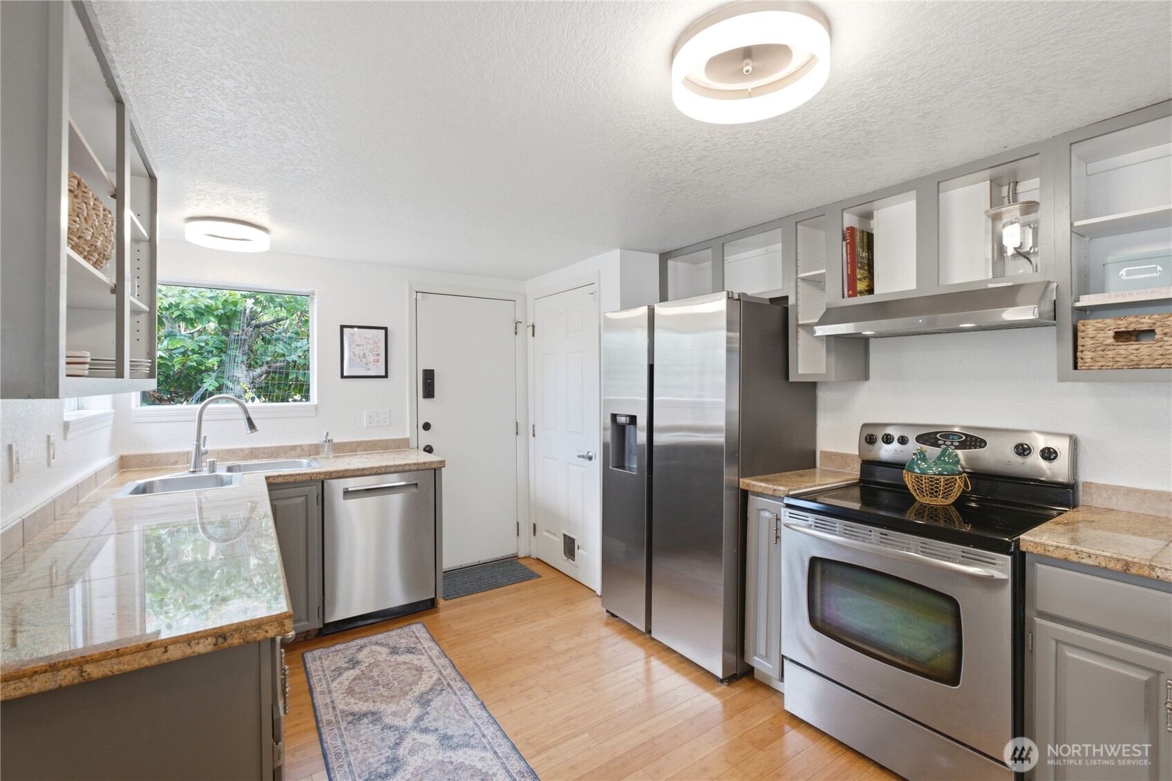 MLS #NWM2578672 image #10